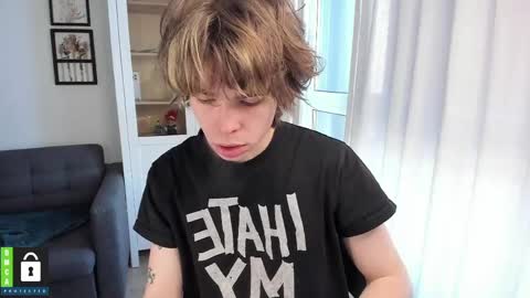 Yen online show from 04-12-26, 07:35