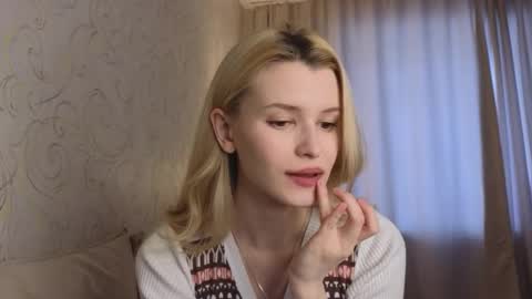 Yenna online show from 02-25-26, 06:12