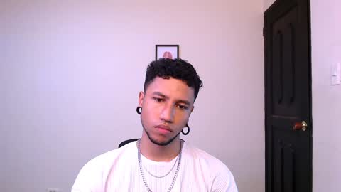 Yeff ind. model  online show from 12-17-24, 01:29