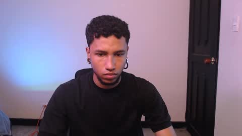 Yeff ind. model  online show from 01-09-25, 12:25