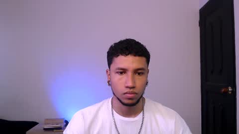 Yeff ind. model  online show from 01-27-25, 05:04