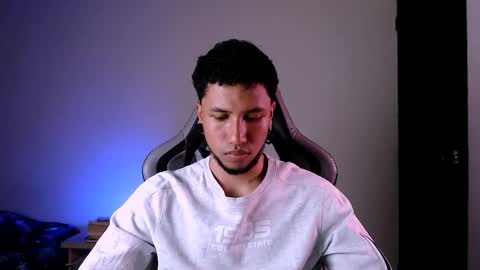 Yeff ind. model  online show from 03-02-25, 04:07