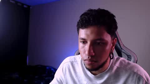 Yeff ind. model  online show from 03-02-25, 07:10