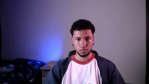 Yeff ind. model  online show from 03-05-25, 12:59