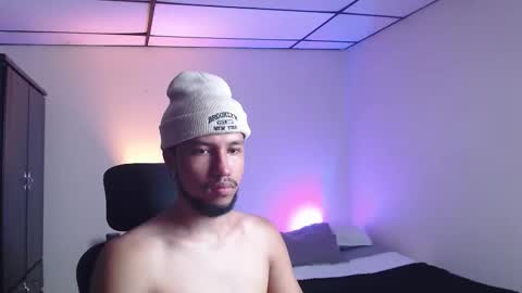 Yeff ind. model  online show from 11-20-25, 10:09