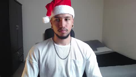 Yeff ind. model  online show from 12-03-25, 01:35