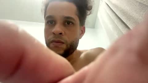 Snapshot of yeruz1 chatting on 02-21-26, 09:49 yeruz1 online show from 02-21-26, 09:49