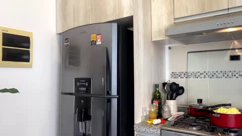 Zlata online show from 02-23-25, 07:17