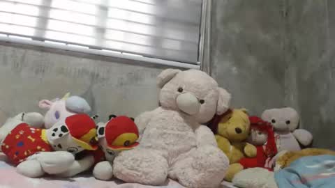 Snapshot of yeshang028 chatting on 12-02-25, 11:45 yeshang online show from 12-02-25, 11:45