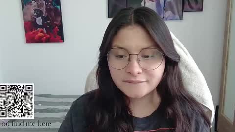 yessica_gomez01 online show from 03-26-26, 09:42