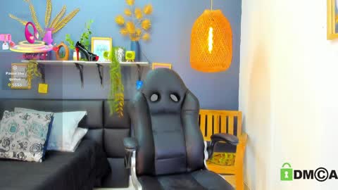 yessika_parker online show from 03-25-26, 09:15