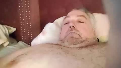 Snapshot of yeti1900geil chatting on 03-02-26, 07:37 yeti1900geil online show from 03-02-26, 07:37