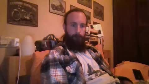 Snapshot of yeti_92 chatting on 02-08-25, 06:01 yeti_92 online show from 02-08-25, 06:01