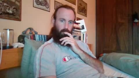 Snapshot of yeti_92 chatting on 10-06-25, 04:15 yeti_92 online show from 10-06-25, 04:15