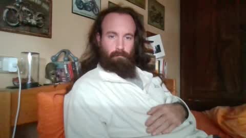 Snapshot of yeti_92 chatting on 10-12-25, 12:15 yeti_92 online show from 10-12-25, 12:15