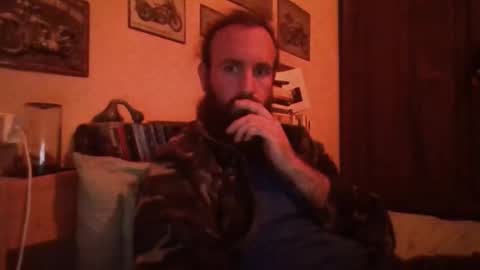 Snapshot of yeti_92 chatting on 12-02-25, 05:19 yeti_92 online show from 12-02-25, 05:19