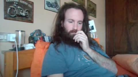 yeti_92 online show from 02-17-26, 09:39