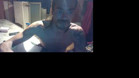 Snapshot of yetly chatting on 10-27-25, 07:07 yetly online show from 10-27-25, 07:07