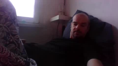 yewloo online show from 11-29-25, 06:49