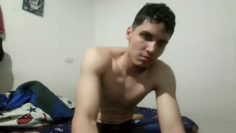 Snapshot of yhoangaga2025 chatting on 05-17-26, 03:48 yhoangaga2025 online show from 05-17-26, 03:48