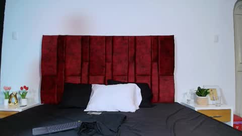  YIN  YANG  online show from 10-06-25, 10:51