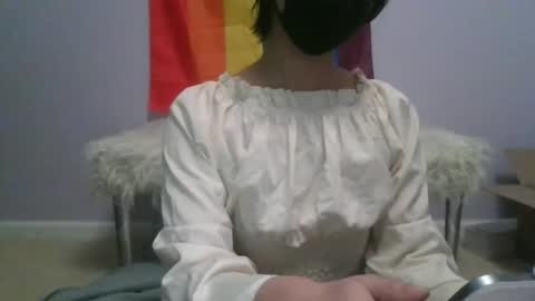 Snapshot of yin476 chatting on 10-29-25, 07:48 yin476 online show from 10-29-25, 07:48