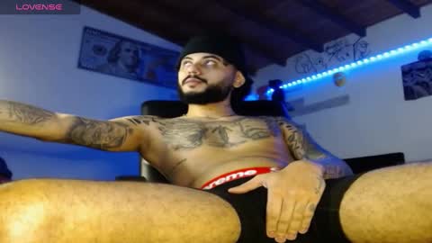 Snapshot of yio__cohen chatting on 12-10-24, 02:38 yio cohen  online show from 12-10-24, 02:38