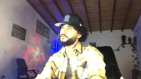 Snapshot of yio__cohen chatting on 01-11-25, 03:34 yio cohen  online show from 01-11-25, 03:34