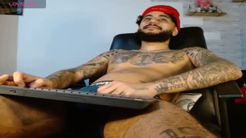 Snapshot of yio__cohen chatting on 01-24-25, 01:56 yio cohen  online show from 01-24-25, 01:56