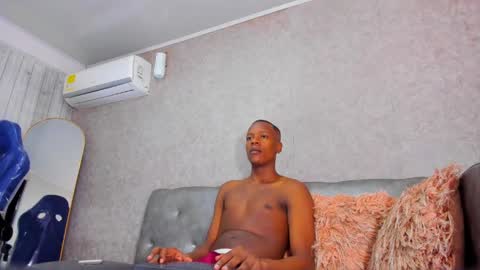 Snapshot of yisuswayan chatting on 05-18-26, 01:39 YISU online show from 05-18-26, 01:39