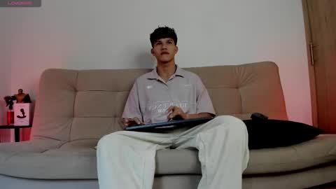 yizus_bonz online show from 11-06-25, 10:21