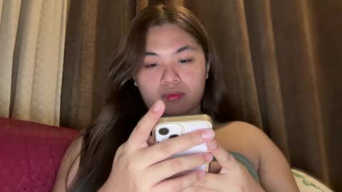 Snapshot of yllanahard chatting on 02-02-25, 09:13 yllana love online show from 02-02-25, 09:13