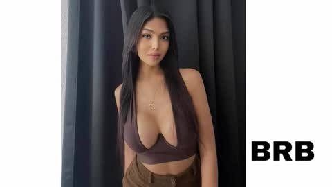 ylonagrae online show from 12-18-25, 11:11