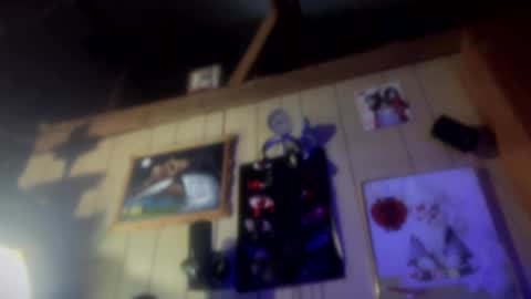 Snapshot of ymmotg chatting on 01-17-25, 09:39 ymmotg online show from 01-17-25, 09:39