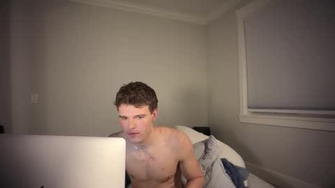 yngdesire1 online show from 01-06-26, 01:53