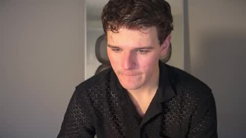 yngdesire1 online show from 03-27-26, 12:38