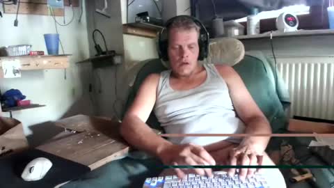 ynghotgerman92 online show from 07-30-26, 12:59