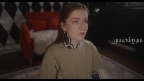 Snapshot of ynnenbrynn chatting on 03-19-26, 07:56 ynnenbrynn online show from 03-19-26, 07:56