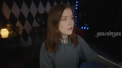 Snapshot of ynnenbrynn chatting on 04-11-26, 11:58 ynnenbrynn online show from 04-11-26, 11:58