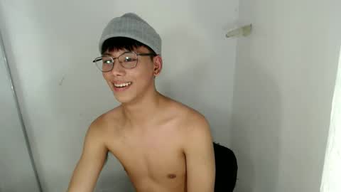 ynotyu online show from 04-10-26, 09:19