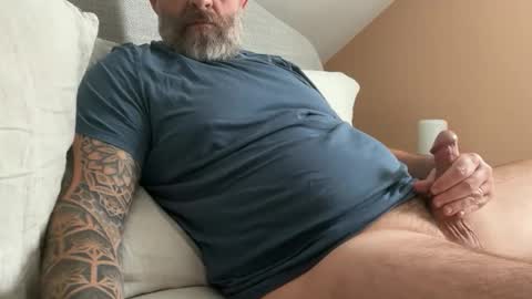 Snapshot of yogaman1 chatting on 02-19-26, 04:25 Yogaman1 online show from 02-19-26, 04:25