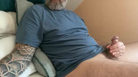 Snapshot of yogaman1 chatting on 04-14-26, 03:18 Yogaman1 online show from 04-14-26, 03:18