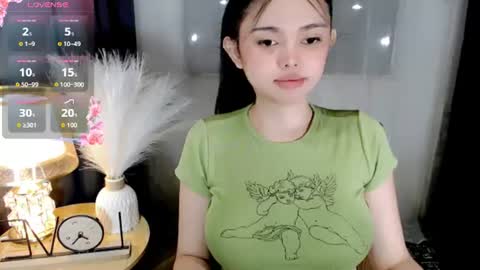 Snapshot of yogirl_abby chatting on 07-04-26, 09:54 Hi i am Abby i am Filipina Aussie youve ever wanted to meet NOT INTO CHEAP GUY online show from 07-04-26, 09:54