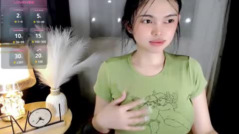 Snapshot of yogirl_abby chatting on 07-29-26, 05:16 Hi i am Abby i am Filipina Aussie youve ever wanted to meet NOT INTO CHEAP GUY online show from 07-29-26, 05:16