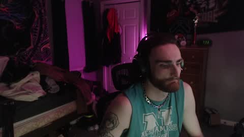 Snapshot of yogurtmaker chatting on 12-24-24, 12:33 Yogurtmaker online show from 12-24-24, 12:33