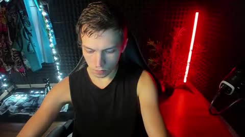 Snapshot of yoi_aji chatting on 09-19-25, 06:04 You can ask my name in pm online show from 09-19-25, 06:04