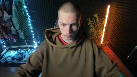 Snapshot of yoi_aji chatting on 10-13-25, 04:45 You can ask my name in pm online show from 10-13-25, 04:45