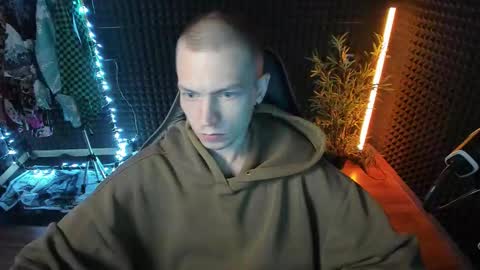 Snapshot of yoi_aji chatting on 10-14-25, 05:08 You can ask my name in pm online show from 10-14-25, 05:08