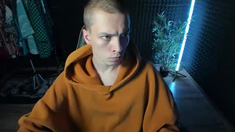 Snapshot of yoi_aji chatting on 10-25-25, 02:46 You can ask my name in pm online show from 10-25-25, 02:46