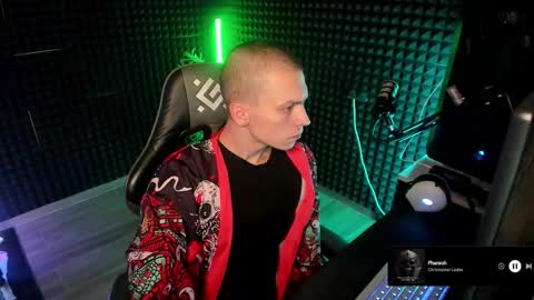 Snapshot of yoi_aji chatting on 11-28-25, 05:59 You can ask my name in pm online show from 11-28-25, 05:59